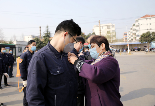 全市交通系統僅此兩人 我司兩名同志“火線(xiàn)”入黨