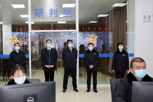 新春第一天！市長(cháng)徐衣顯來(lái)集團看望慰問(wèn)